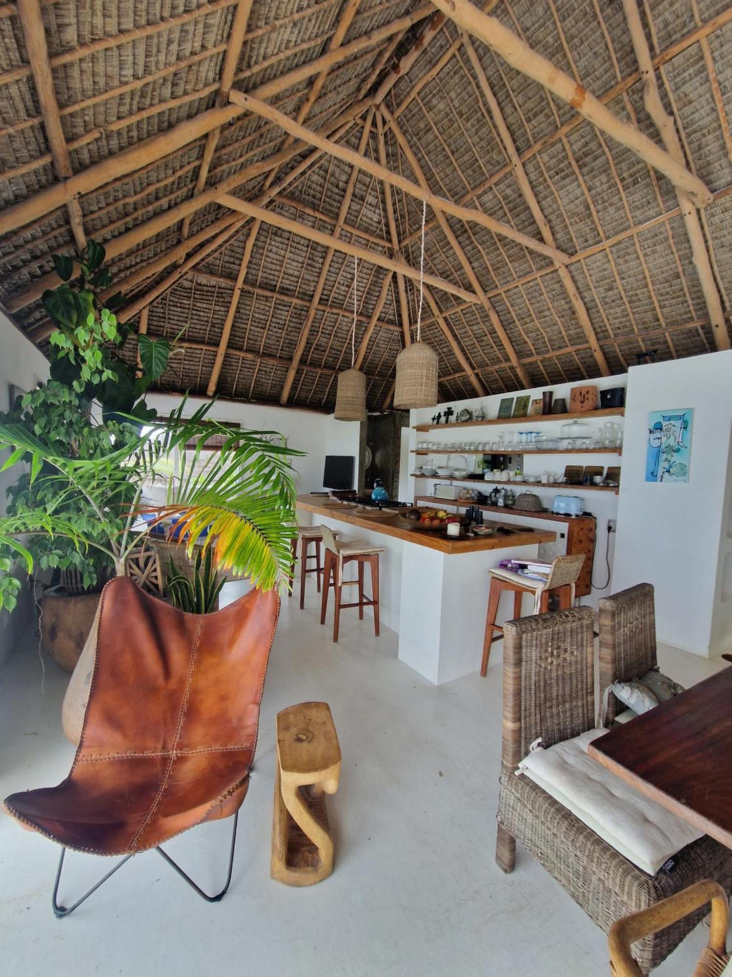Mar-Me-Quer, Eco Beach Retreat อินฮัมเบอนี ภายนอก รูปภาพ